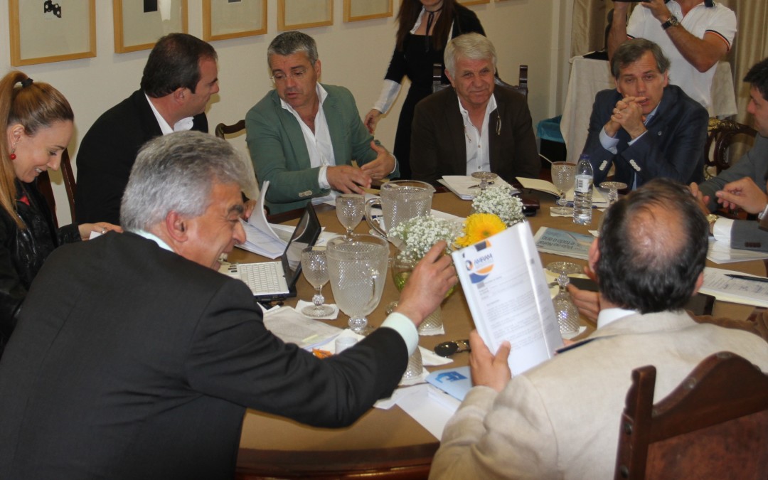 Assembleia Intermunicipal da AMRAM vota favoravelmente a contas de gerência da associação de 2014