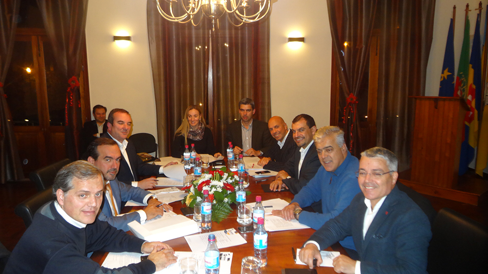Assembleia Intermunicipal da AMRAM reuniu ontem em Porto Moniz