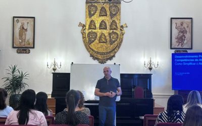 FORMAÇÃO: DESENVOLVIMENTO PRÁTICO DAS COMPETÊNCIAS DO ATENDIMENTO: COMO SIMPLIFICAR O ATENDIMENTO