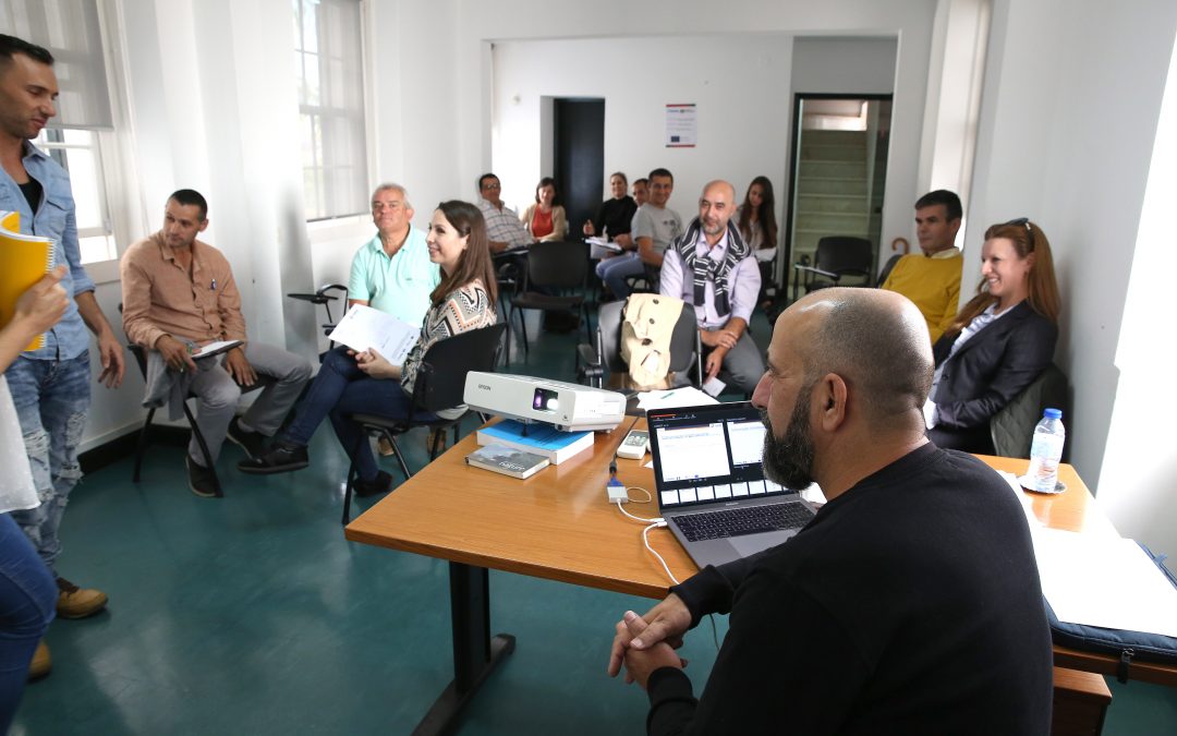 Formação: Comunicação e Relações Interpessoais