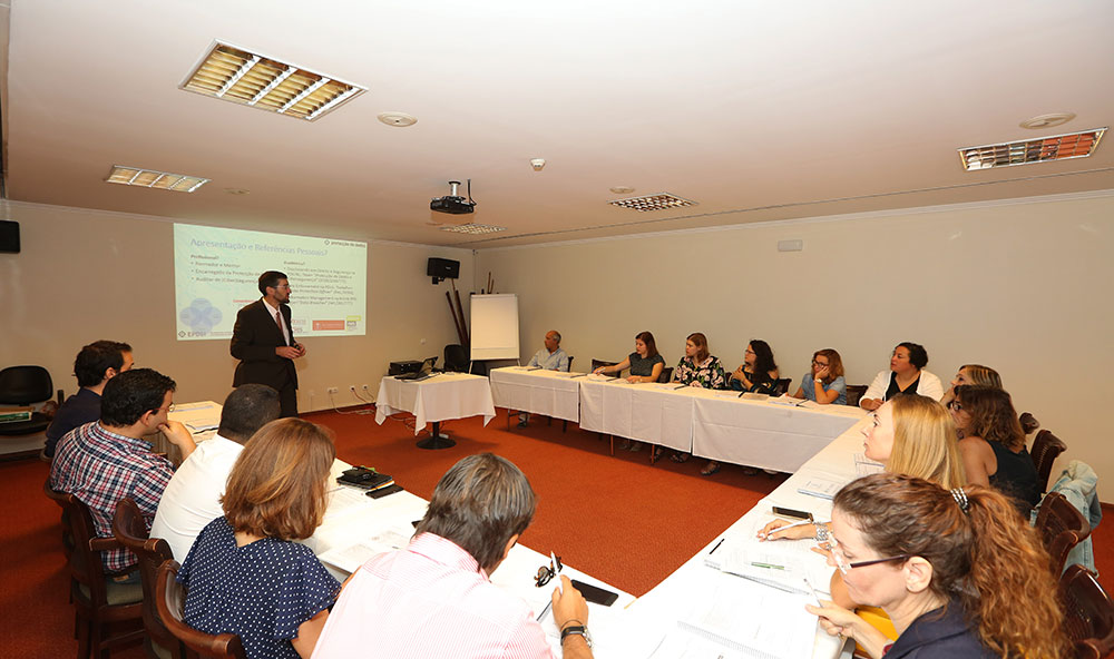 AMRAM promove Formação sobre “Impacto do Regulamento Geral de Protecção de Dados nas Autarquias Locais”