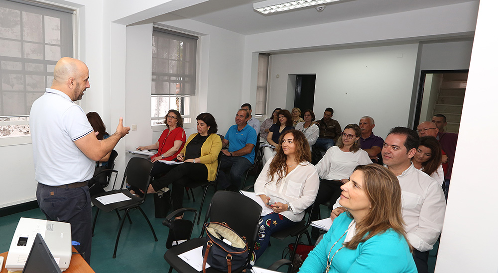 AMRAM promove Formação sobre “Gestão e Motivação de Equipas”