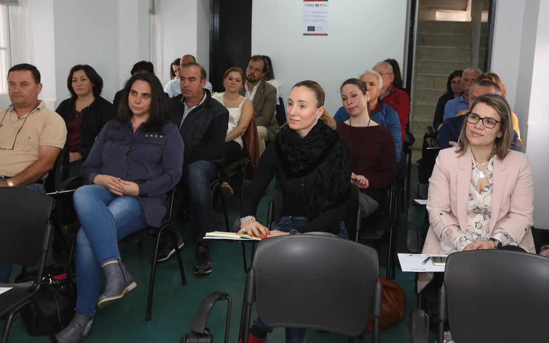 “Gestão de conflitos e desenvolvimento do espírito de equipa e cooperação”, é o tema da ação formativa que teve hoje início