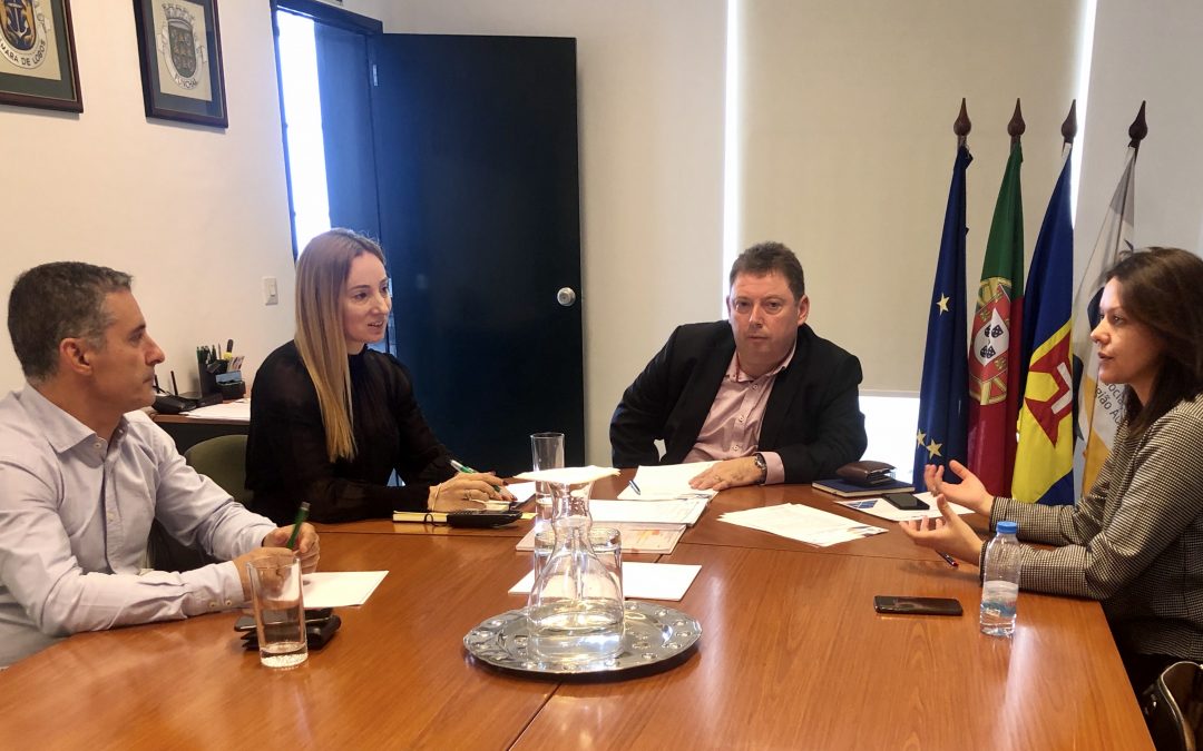 Conselho Executivo da AMRAM aprova Moção no âmbito do encerramento de agências da CGD – Caixa Geral de Depósitos na Região Autónoma da Madeira